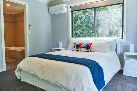 Treetops Haven - Holiday Adelaide 3