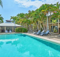 Trinity Beach Club Holiday Apartments - Holiday Adelaide