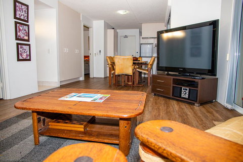 Tripcony Quays - Holiday Adelaide 1