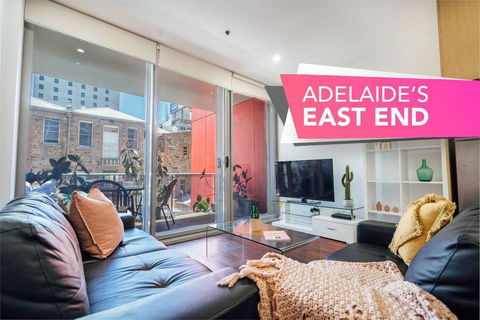 Tropicana On Bent - WiFi - Nespresso Heart Of East End - Holiday Adelaide 0