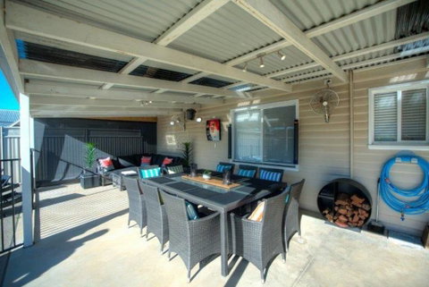 Trotters Retreat - Holiday Adelaide 3