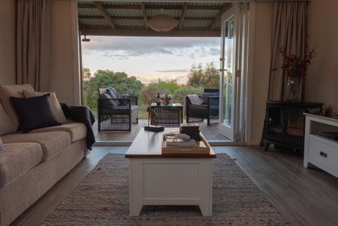 Tully Cottage B&B - Holiday Adelaide 0