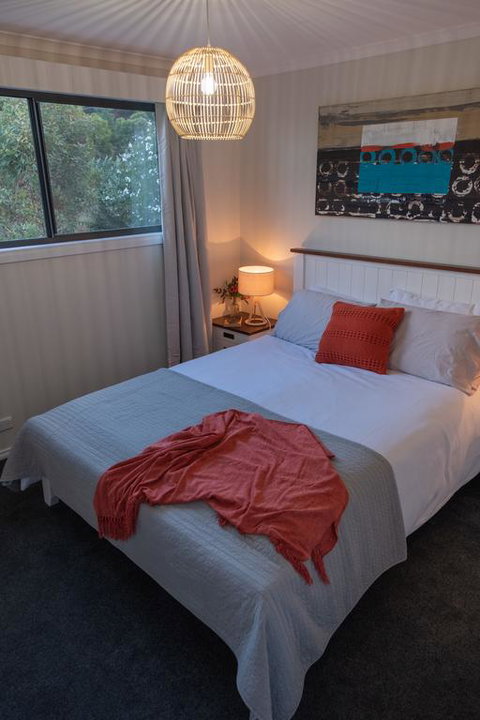 Tully Cottage B&B - Holiday Adelaide 3