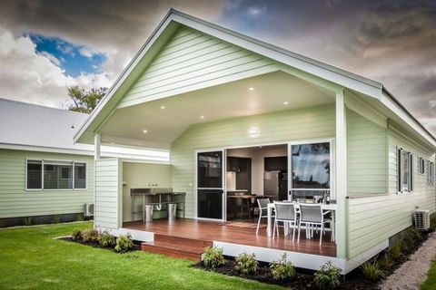Turner Caravan Park - Holiday Adelaide 1