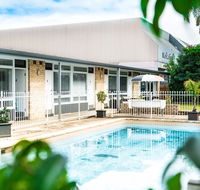 Twin Willows Hotel - Holiday Adelaide