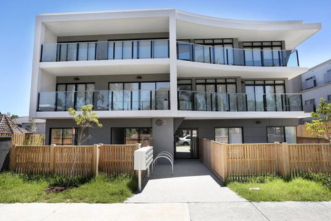 Two Brand New Bedrooms In The Sunlight Area - Holiday Adelaide 3