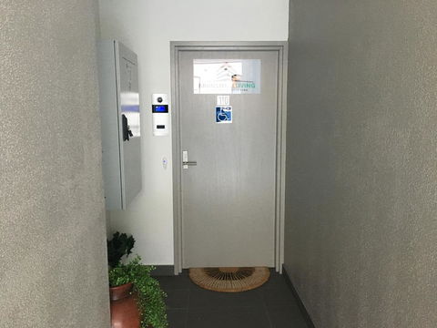 U101 Brunswick Living Brand New Deluxe Balcony Apartment Close To Airport And CBD - Holiday Adelaide 2