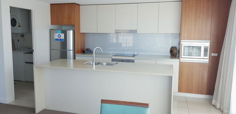 U212 Elston Grandsurf Resort - Holiday Adelaide 3