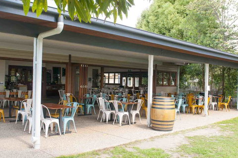 Ulmarra Hotel - Holiday Adelaide 3