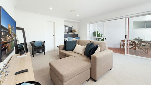 ULTIMATE BONDI LIVING - Holiday Adelaide 0