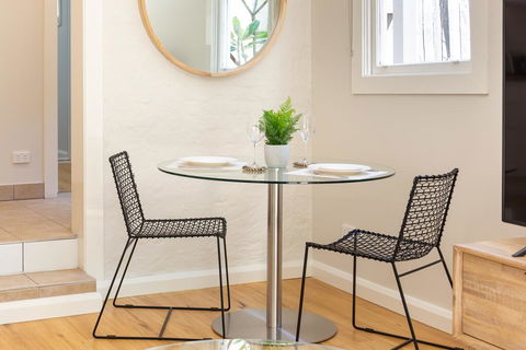 Ultimo 1 Bedroom House With Parking - Nice And Quiet - Holiday Adelaide 2