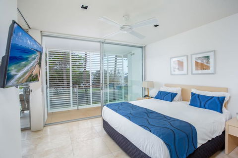 Unit 105 Plantation - Rainbow Beach, Plantation Resort, Second Floor, Aircon, Pool, Spa - Holiday Adelaide 3