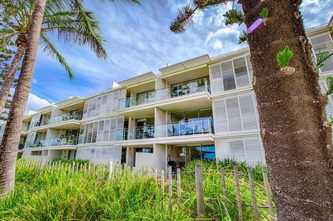 Unit 106 Plantation Resort - Rainbow Beach, Walk To Beach, Views, Aircon, Pool, Plantation Resort - Holiday Adelaide 2