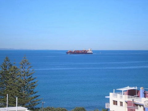 Unit 13 Oceanic, Kings Beach - Holiday Adelaide 0