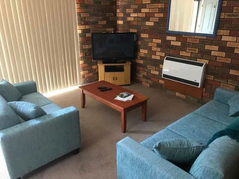 Unit 2 @ Beach Haven - Holiday Adelaide 1