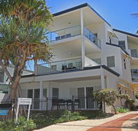 Unit 2 Beach Gallery 9 Andrew Street Point Arkwright 500 BOND LINEN SUPPLIED - Holiday Adelaide