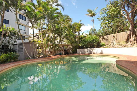 Unit 5, Phoenix Apartments, 1736 David Low Way Coolum Beach, LINEN INCLUDED, 500 Bond - Holiday Adelaide 1