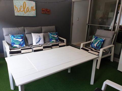 Venetian Canal Apartment-Close To Beaches And Marina - Holiday Adelaide 3
