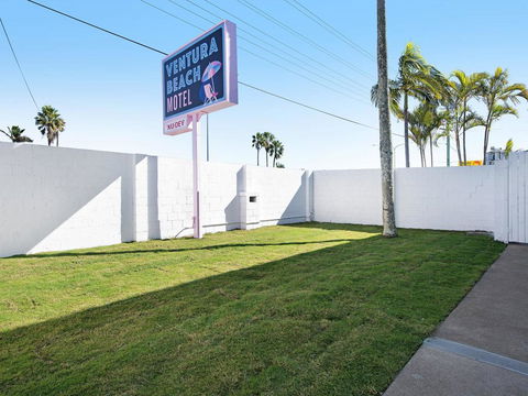Ventura Beach Motel - 1 Bedroom Unit 9 - Holiday Adelaide 1