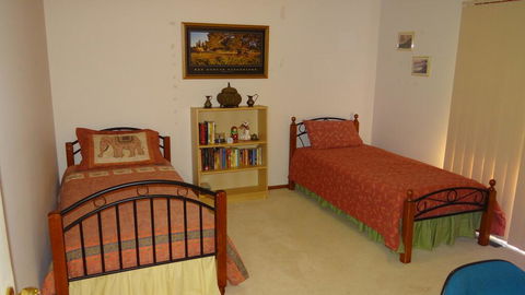 Vella Room - Holiday Adelaide 0