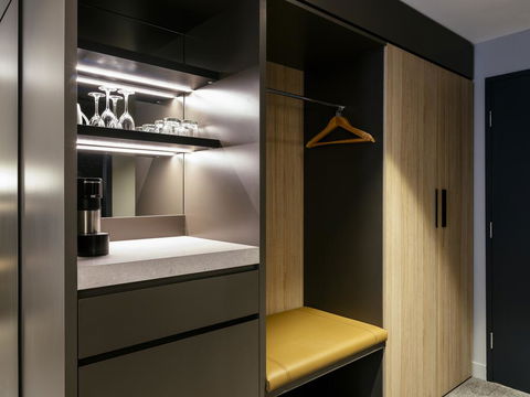 Vibe Hotel Hobart - Holiday Adelaide 2
