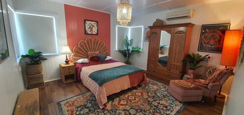 Victoria House - Holiday Adelaide 0