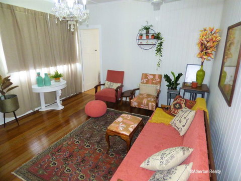 Victoria House - Holiday Adelaide 3