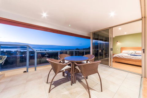 VIEWS ON ELSHEBY - Holiday Adelaide 2