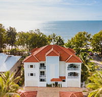 Villa Beach Palm Cove - Holiday Adelaide