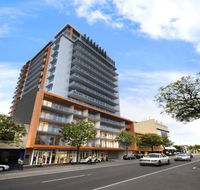 Vision On Morphett Adelaide Central - Holiday Adelaide