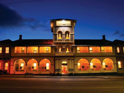 Vue Grand Hotel - Holiday Adelaide 0