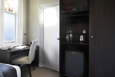 Vulcan Hotel Sydney - Holiday Adelaide 1