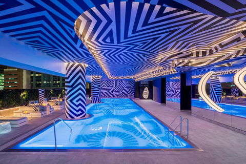 W Brisbane - Holiday Adelaide 0