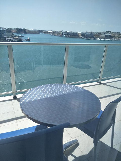 Wallaroo Marina Sea Vu Apartment - Holiday Adelaide 3