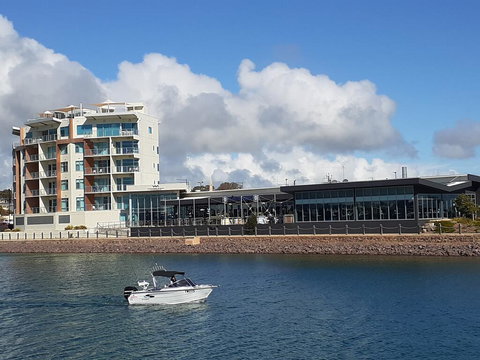 Wallaroo Marina Sea Vu Apartment - Holiday Adelaide 1