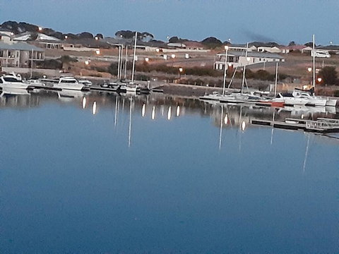 Wallaroo Marina Sea Vu Apartment - Holiday Adelaide 2