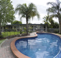 Warrina Motor Inn - Holiday Adelaide