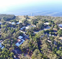 Waterfront Retreat At Wattle Point - Holiday Adelaide