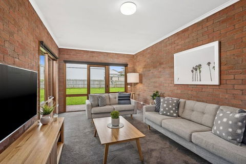 The Perfect Zone- SLEEPS 12 - Holiday Adelaide 7