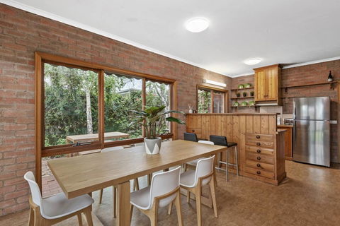 The Perfect Zone- SLEEPS 12 - Holiday Adelaide 18