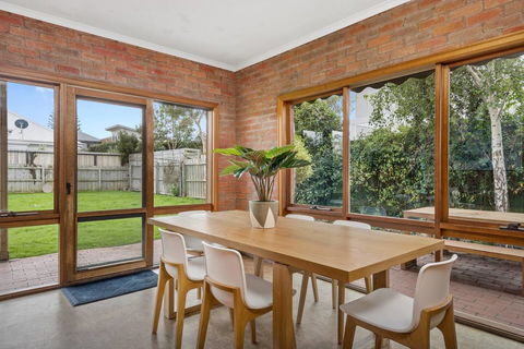 The Perfect Zone- SLEEPS 12 - Holiday Adelaide 15