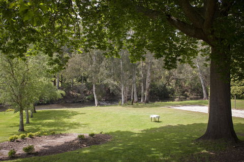 Oscar\'s On The Yarra - Holiday Adelaide 6