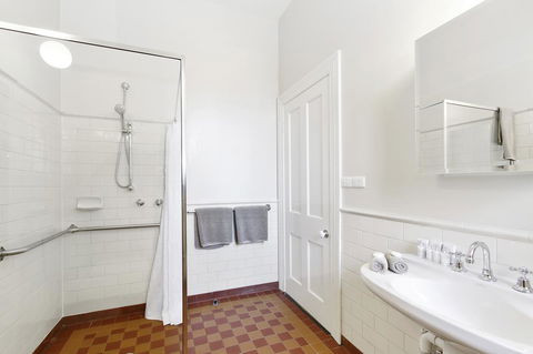 The Riversleigh - Holiday Adelaide 7