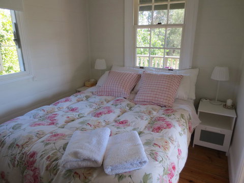 Walnut Cottage Via Leongatha - Holiday Adelaide 1