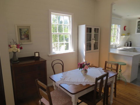 Walnut Cottage Via Leongatha - Holiday Adelaide 2