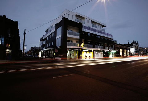 Tyrian Serviced Apartments Fitzroy - Holiday Adelaide 7