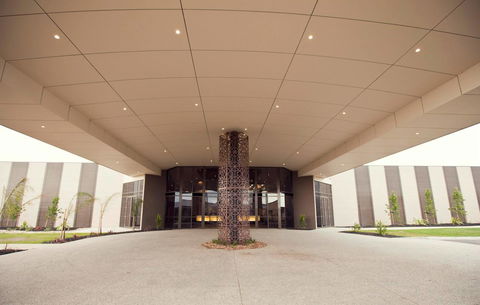 Quality Hotel Point Cook - Holiday Adelaide 43
