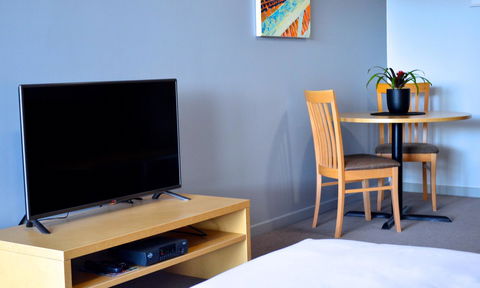 Mansfield Apartments - Holiday Adelaide 16