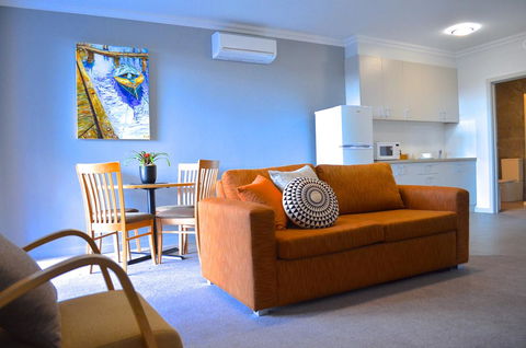 Mansfield Apartments - Holiday Adelaide 12