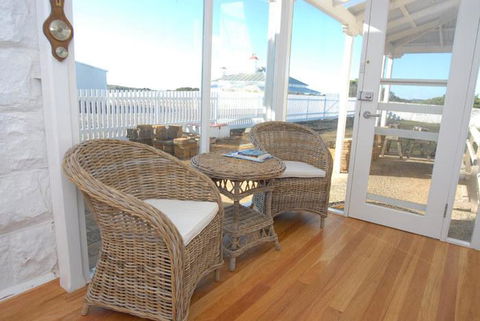 Cape Nelson Lighthouse - Holiday Adelaide 32